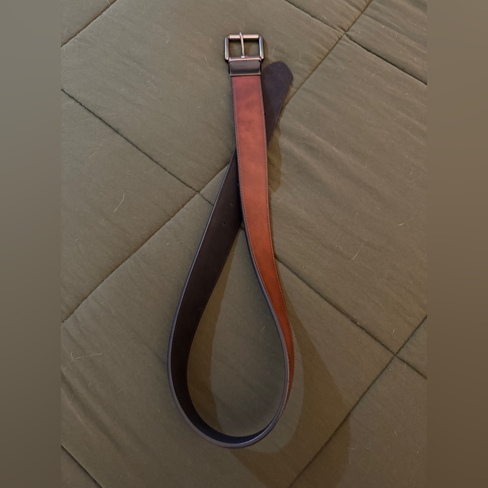 tommy hilfiger belt!